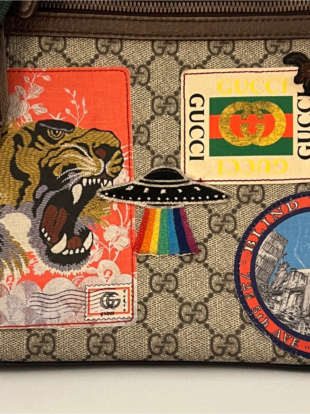 Gucci GG Soft Supreme Monogram Courrier Web Messenger Bag Beige Acero Multicolor - Picture 7 of 9